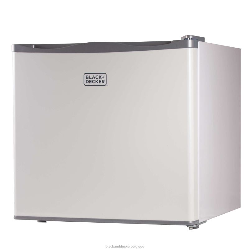 BLACK+DECKER X42D2981,2 cu. Congélateur vertical compact de 3 pi3 cuisine