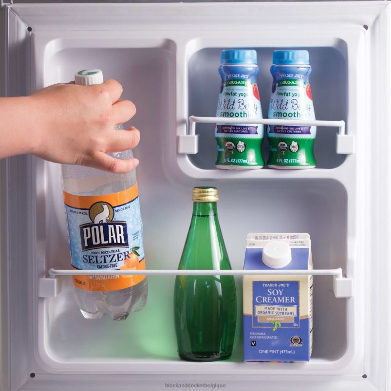 BLACK+DECKER X42D3031,7 cu. Réfrigérateur Energy Star de 3,5 pi3 avec congélateur cuisine