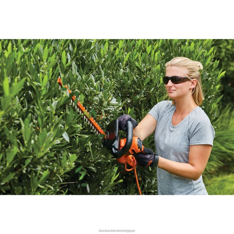 BLACK+DECKER X42D503Taille-haie électrique de 18 po Extérieur