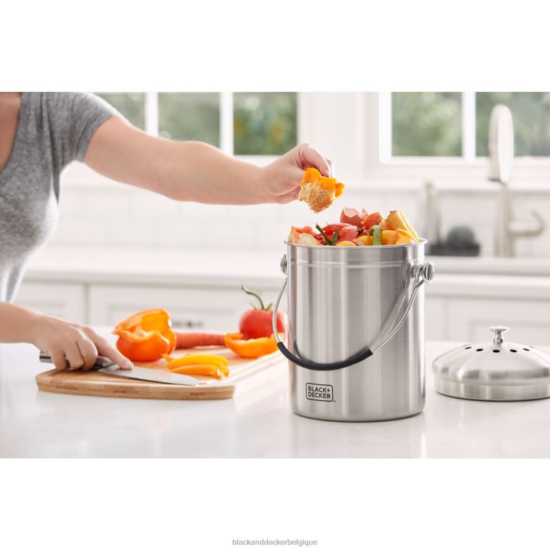 BLACK+DECKER X42D409bac à compost de comptoir en acier inoxydable 166 oz. Extérieur