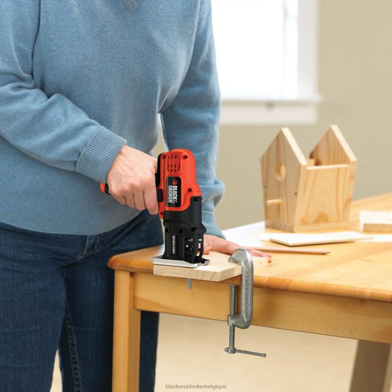 BLACK+DECKER X42D159scie sauteuse sans fil compacte maison et style de vie