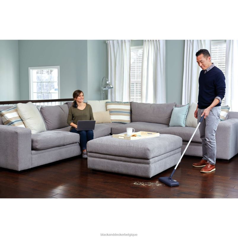 BLACK+DECKER X42D104balayeuse de sol motorisée nettoyage