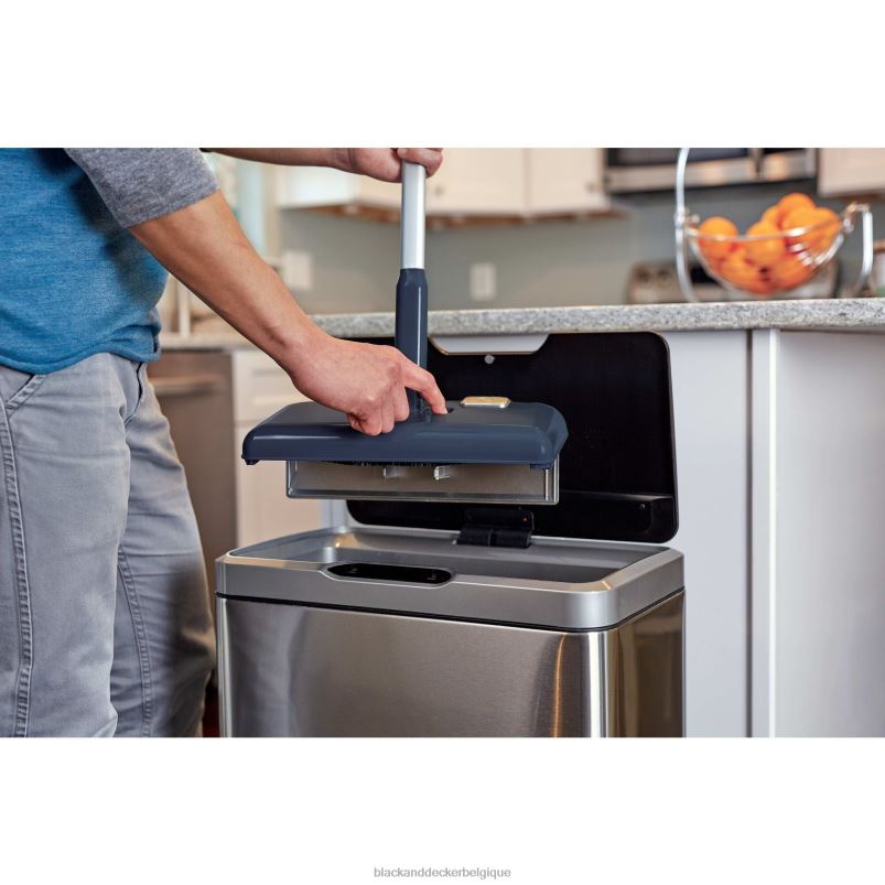 BLACK+DECKER X42D104balayeuse de sol motorisée nettoyage