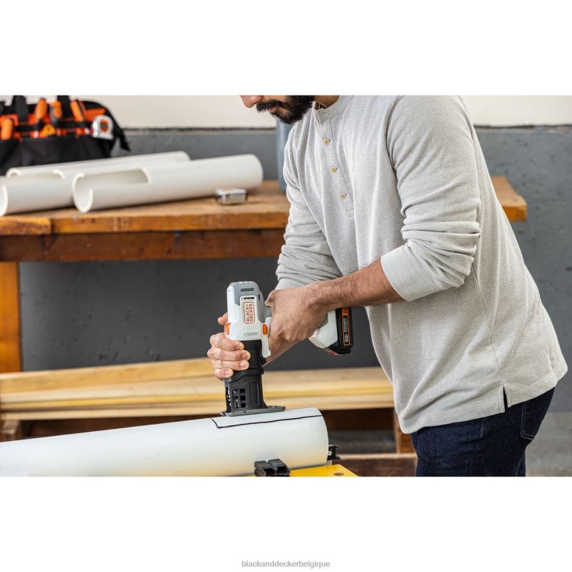 BLACK+DECKER X42D528Kit combo sans fil matriciel 20v max 6 outils blanc et orange outils