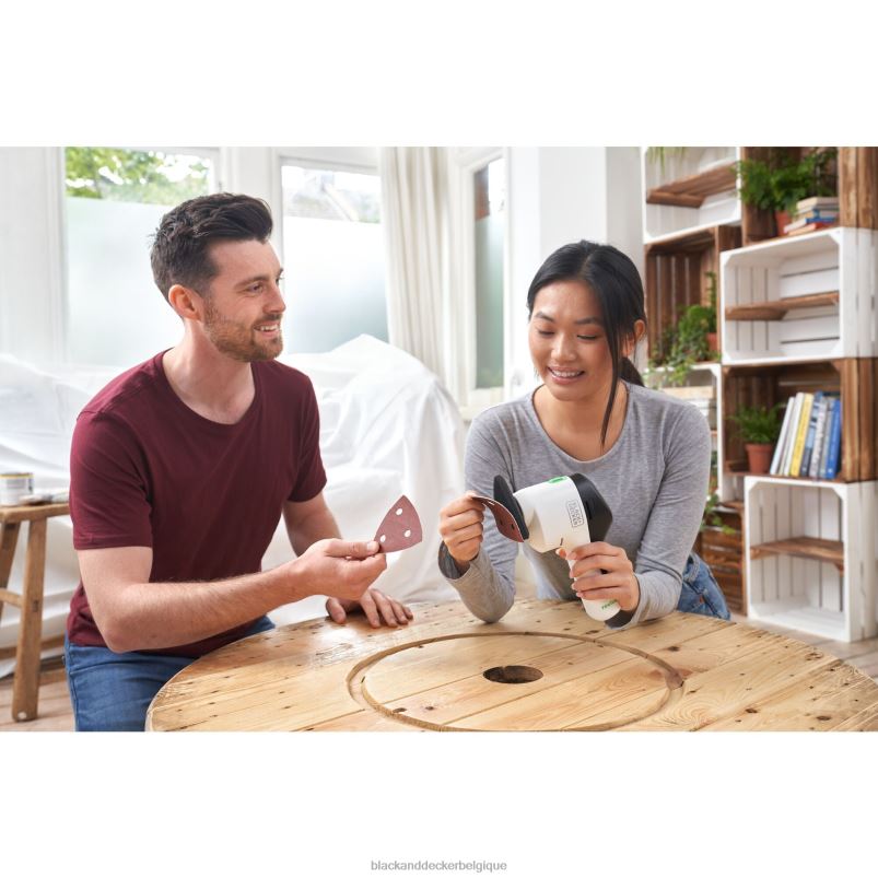 BLACK+DECKER X42D616Ponceuse de détail sans fil Reviva 12 V Max avec chargeur outils